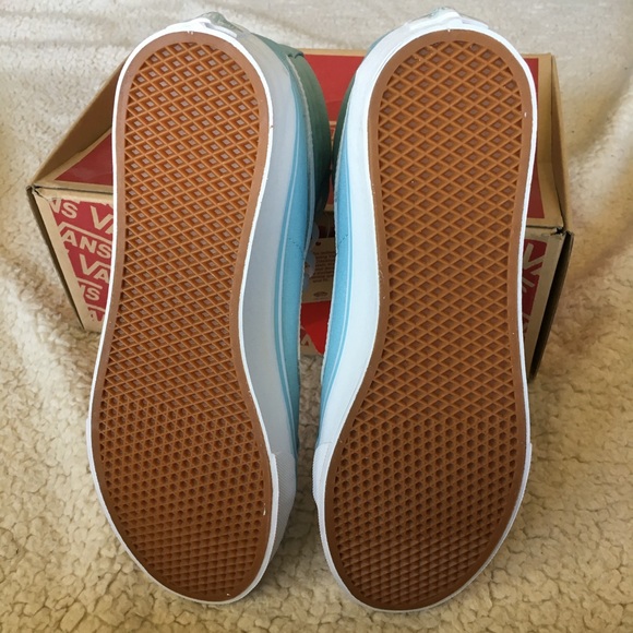 NWT Vans Sk8-Hi Slim Canvas Sneakers, W 9.5, M 8 - Picture 4 of 7